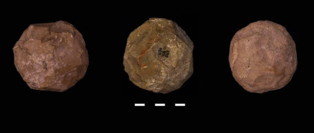 Pequeña muestra de esfereoides encontrados en el yacimiento achelense de Ubeidiya, en Israel - Foto S. TittonIPHES